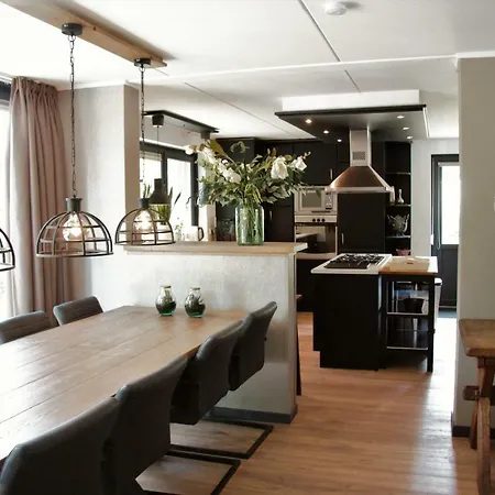 Nyaraló Bosbungalow Ruighenrode *