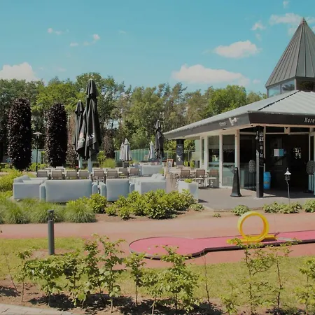 別荘 Bosbungalow Ruighenrode ロヘム